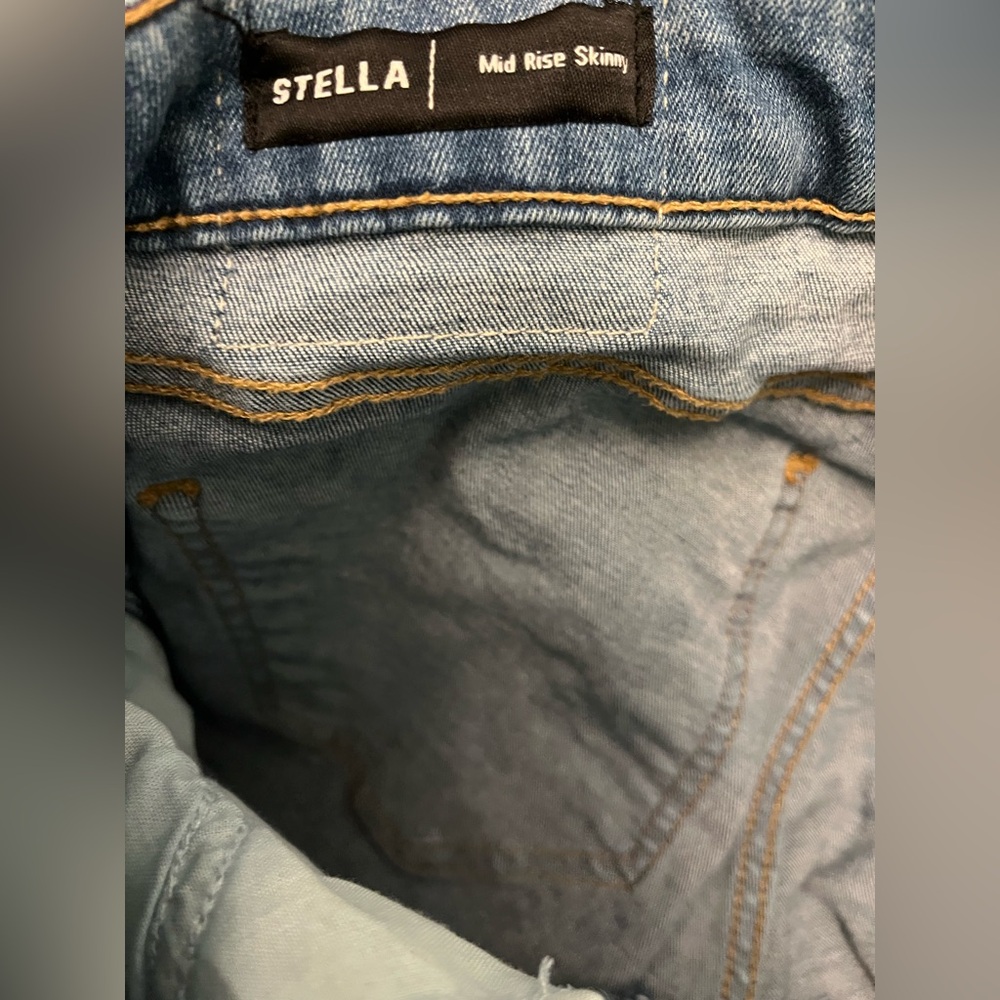 True Religion size 32 Classic Blue Denim Jeans - Picture 5 of 5